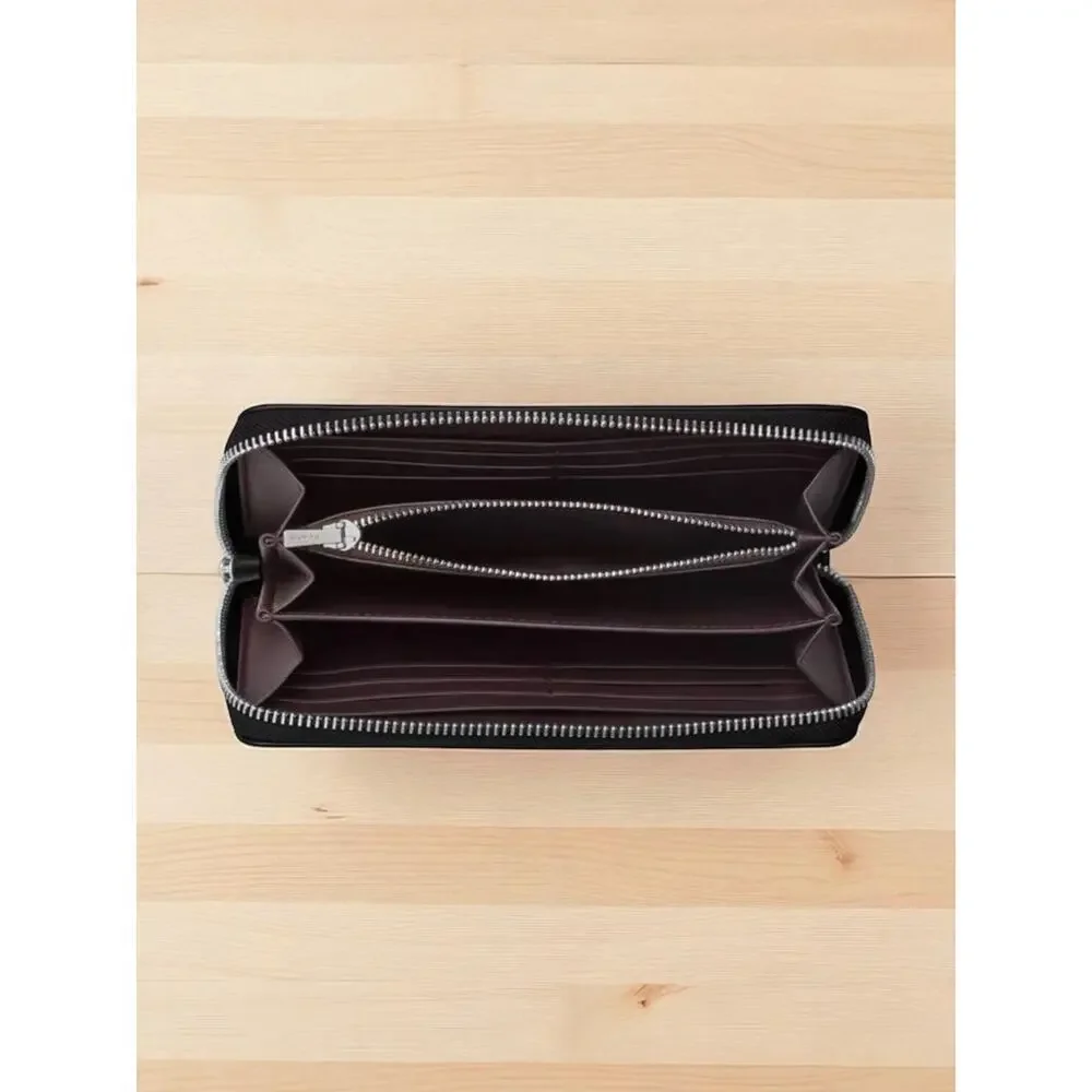 NWT Coach CW476 Heart Bolt Long Zip Around Wallet